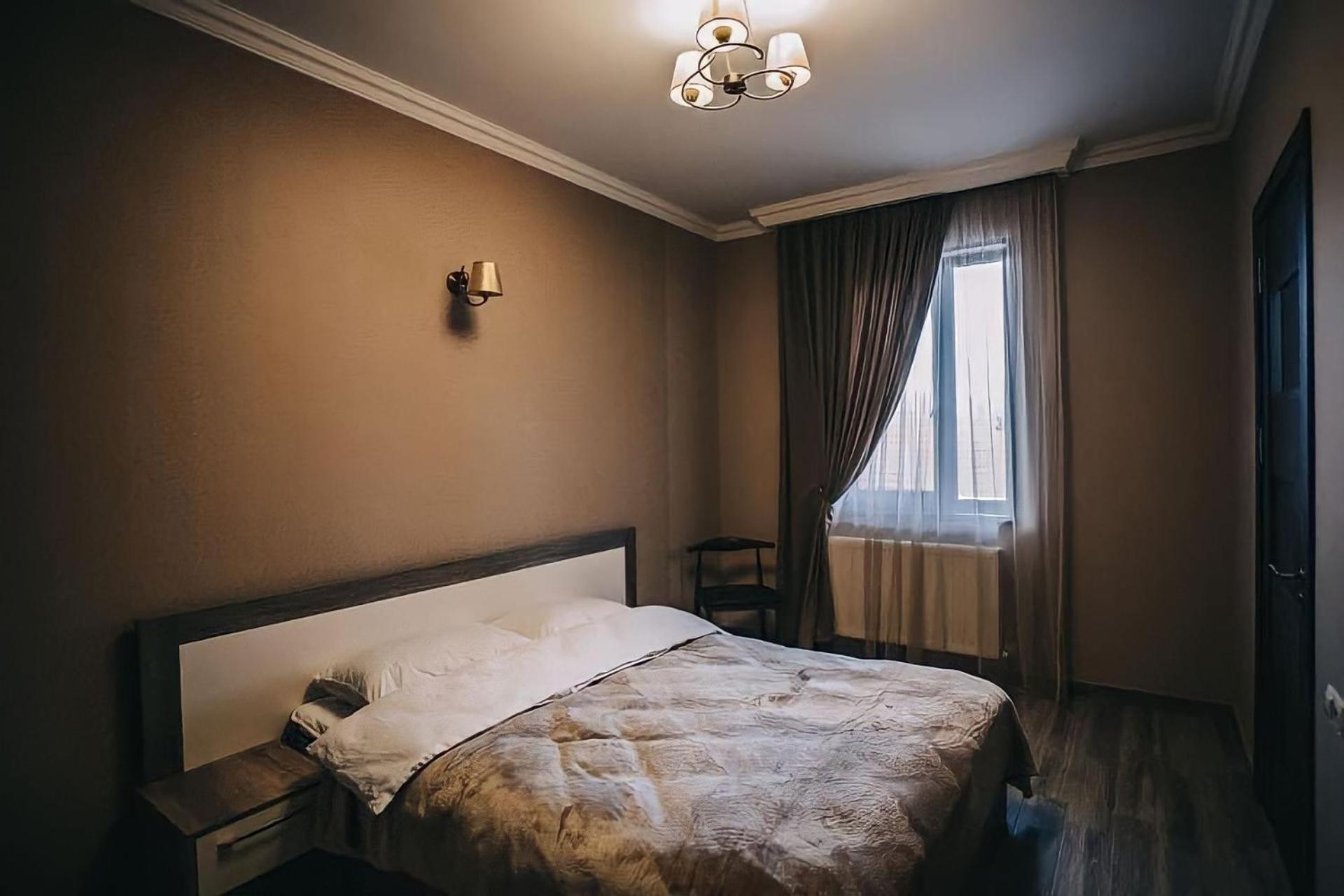 7 Rooms Hotel Tserovani 외부 사진